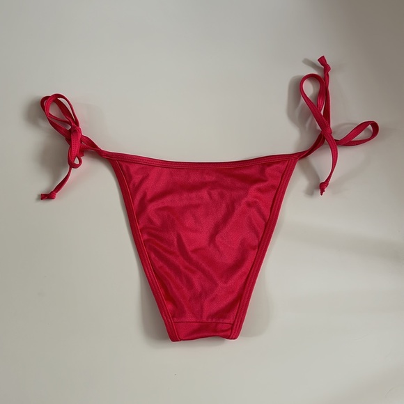 Pacsun Pink Bikini Bottoms - Picture 2 of 5